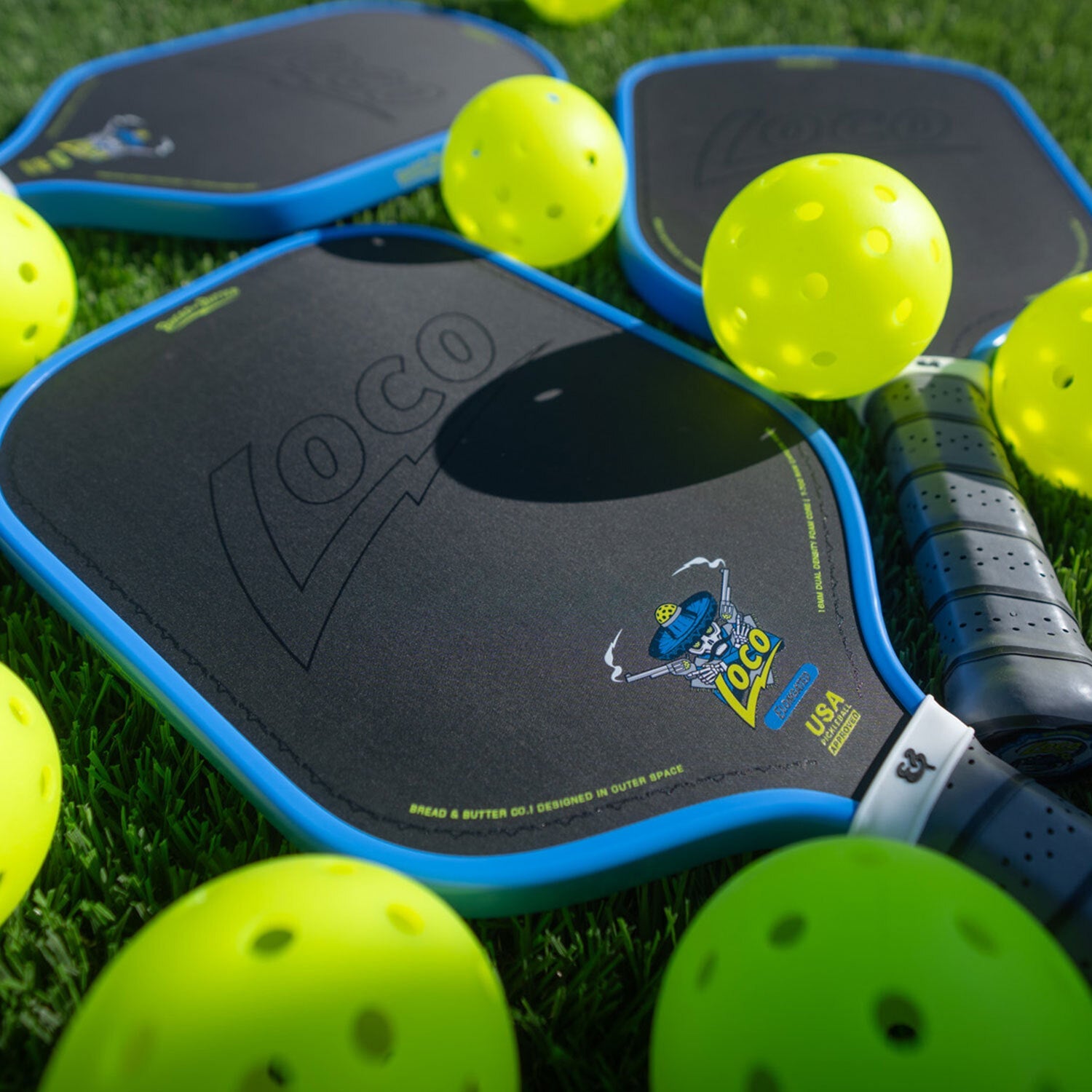 The Loco 16mm Pickleball Paddle- Elongated