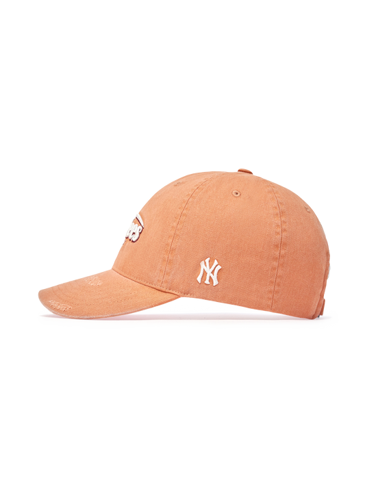 Vintage Demage Curve Logo Unstructured Ballcap